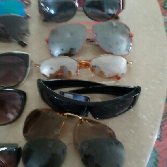 41 pair sunglasses - Picture 6 of 8